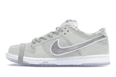 The latest Fake Concepts x Nike SB Dunk Low "White Lobster"