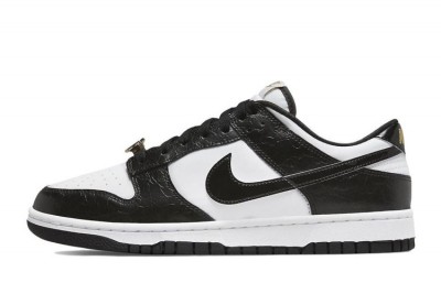 Classical Nike Dunk Low "World Champ" Fake Sneakers